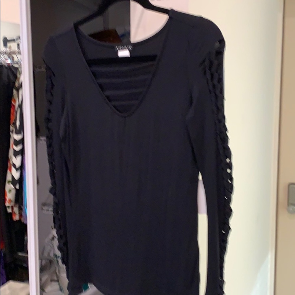 Black shirt